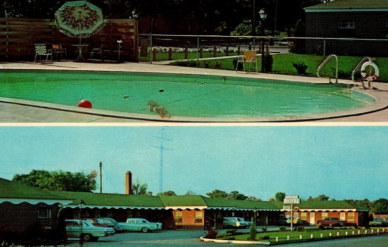 Riverside Motel & Marina (Riverside Motel) - Postcard (newer photo)
